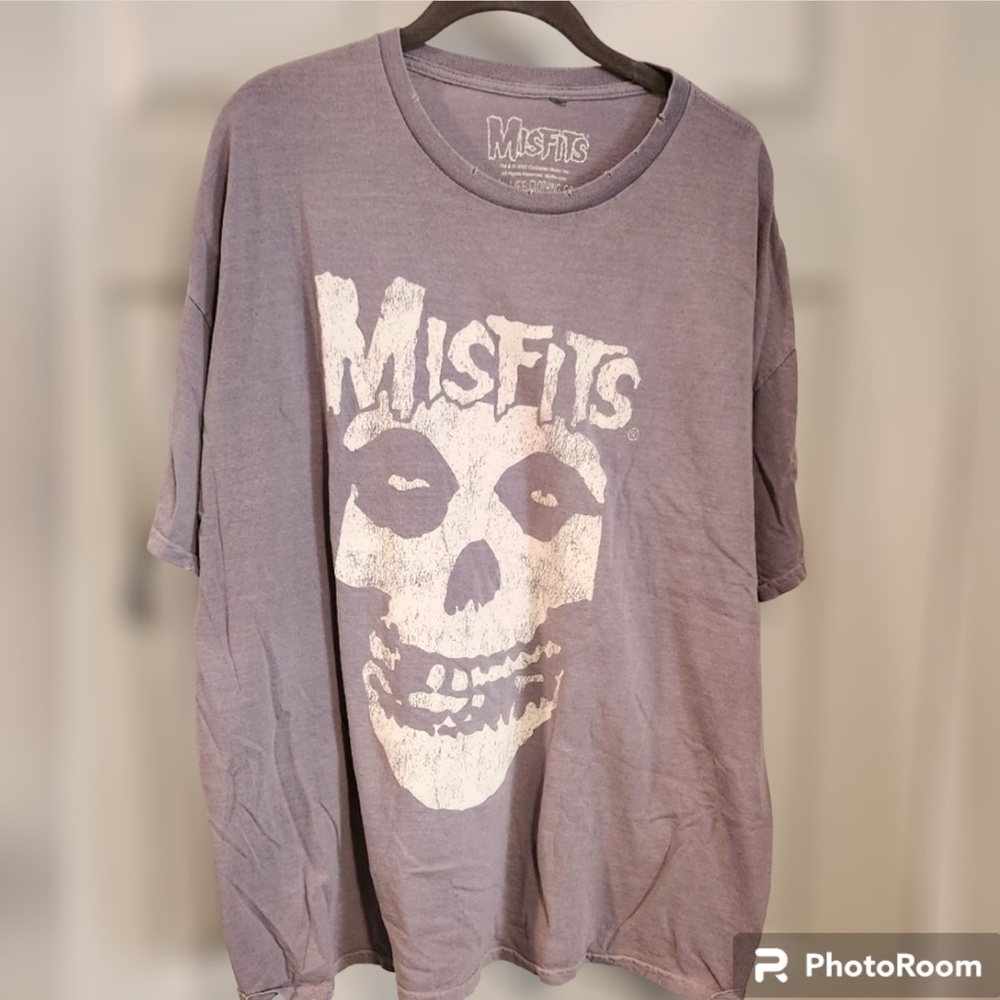 Misfits Tee